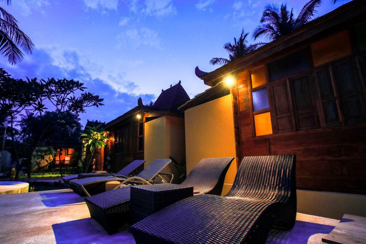 Salim Gili Air